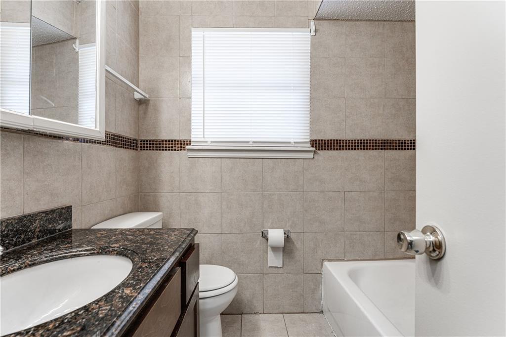 3332 Greenbrier Terrace