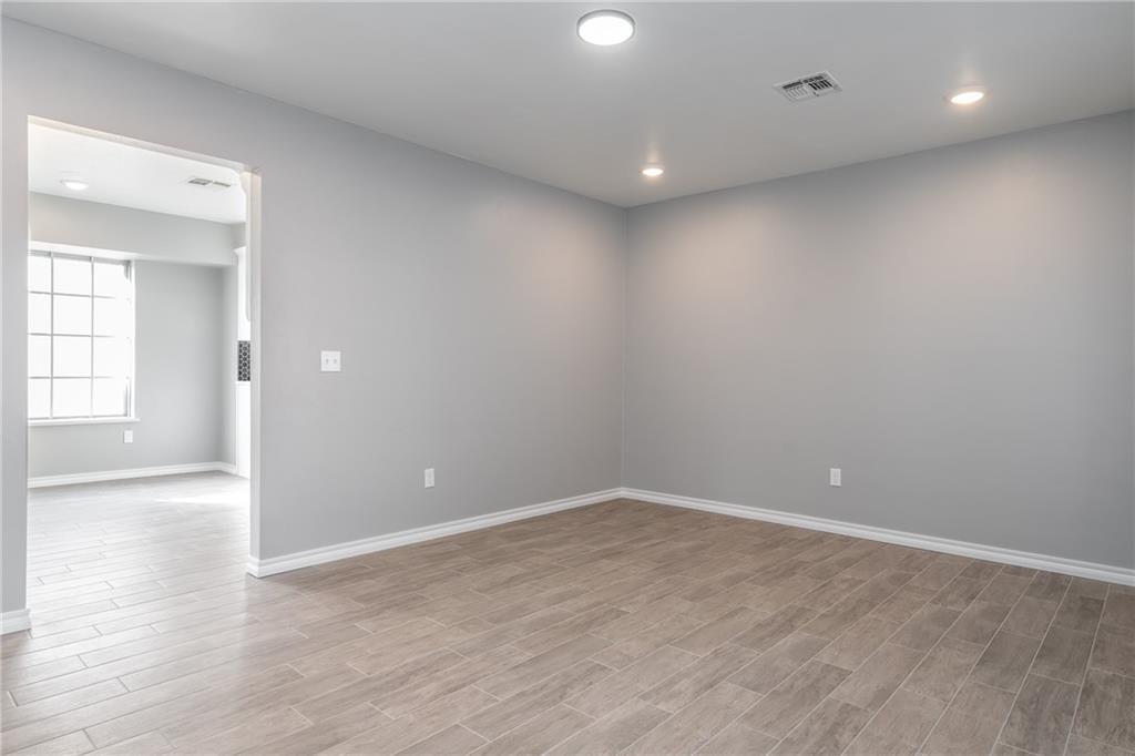 5820 NW 86th Street