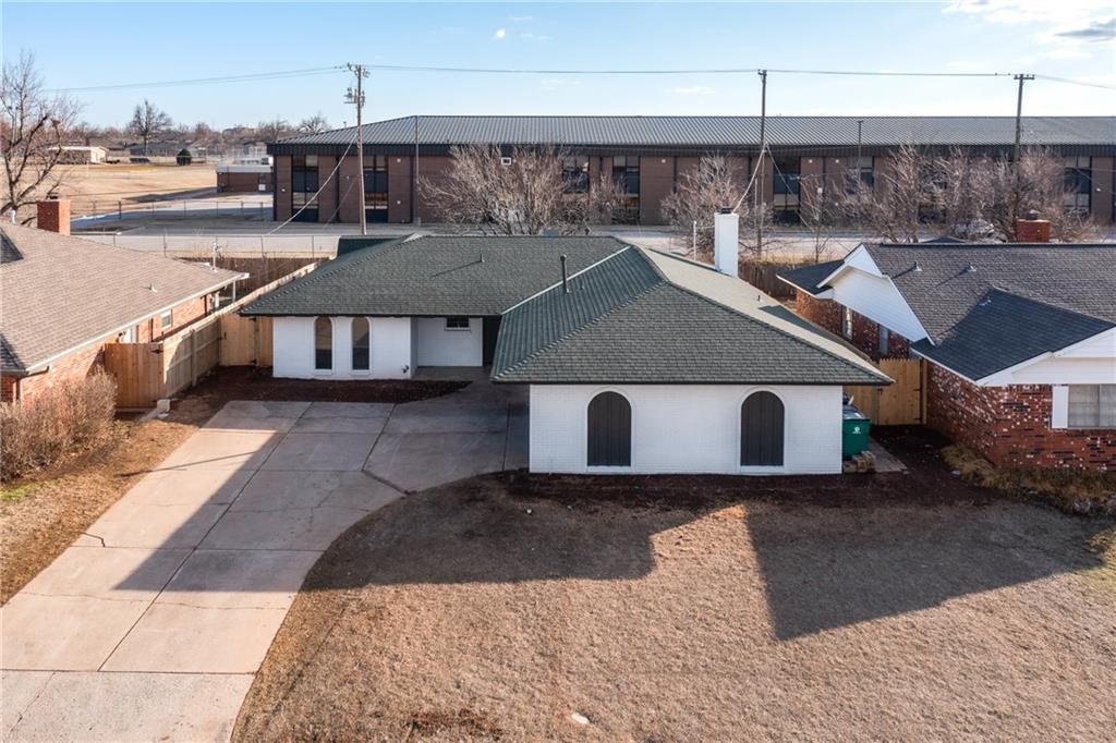 5820 NW 86th Street