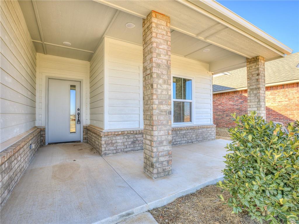 1206 La Vista Lane