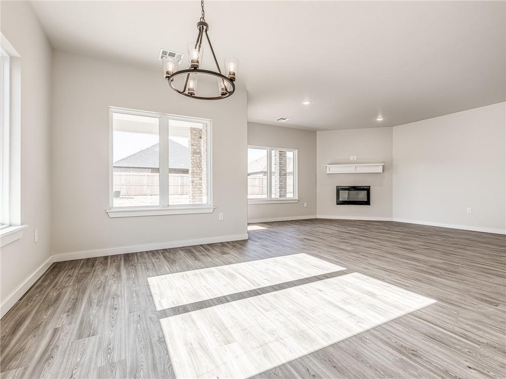 1206 La Vista Lane