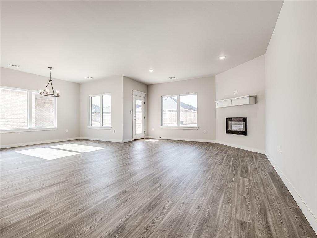 1206 La Vista Lane