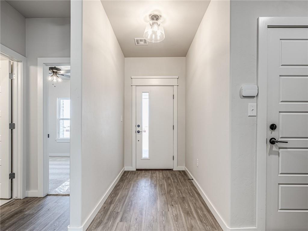 1206 La Vista Lane