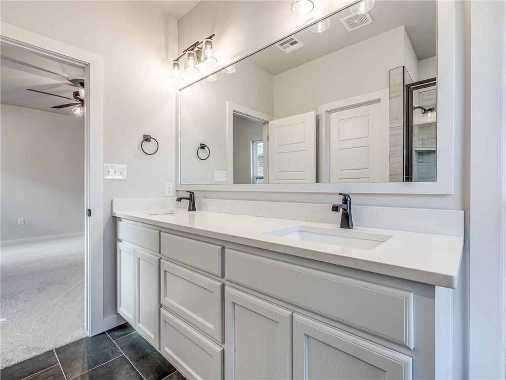 1206 La Vista Lane