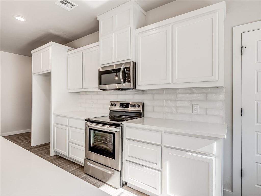 1206 La Vista Lane