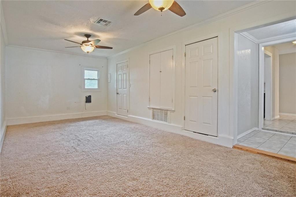 409 Crest Lane