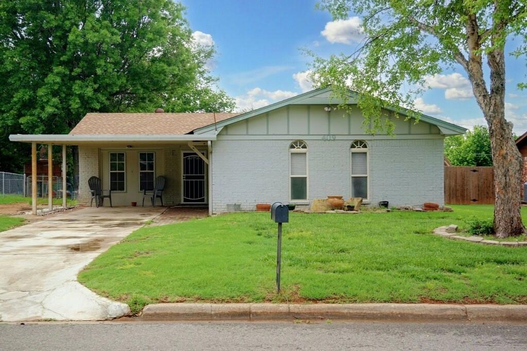409 Crest Lane