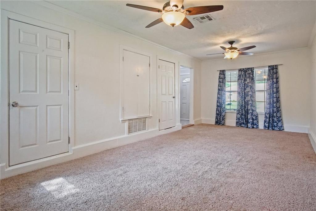 409 Crest Lane