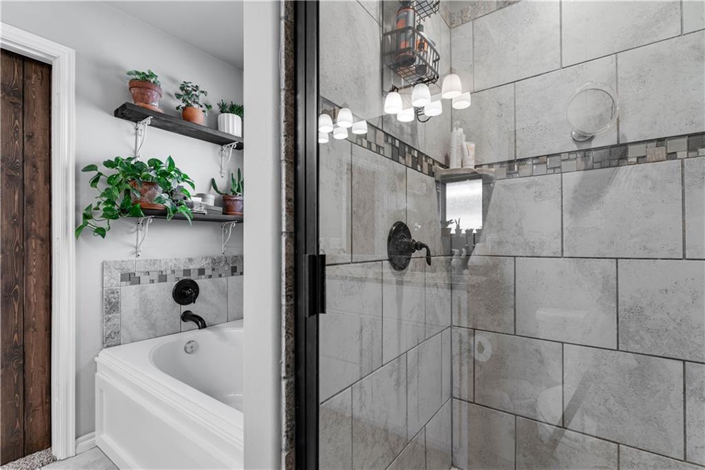 9408 NW 87th Street