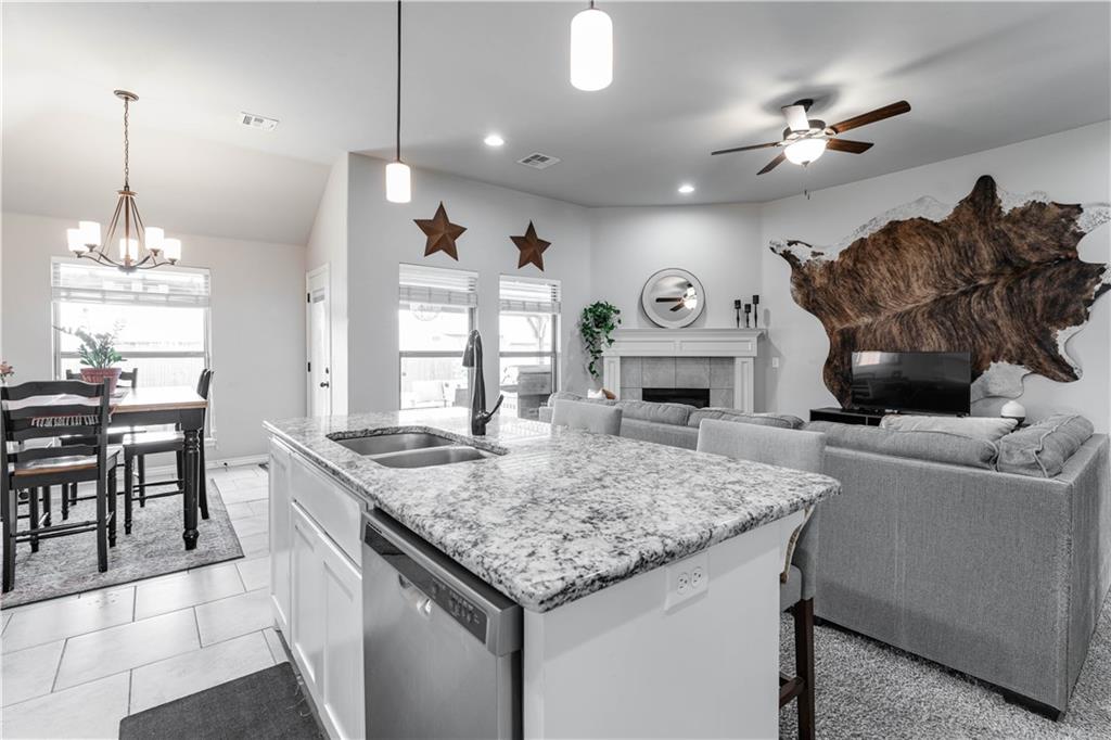 9408 NW 87th Street