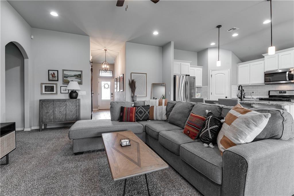 9408 NW 87th Street