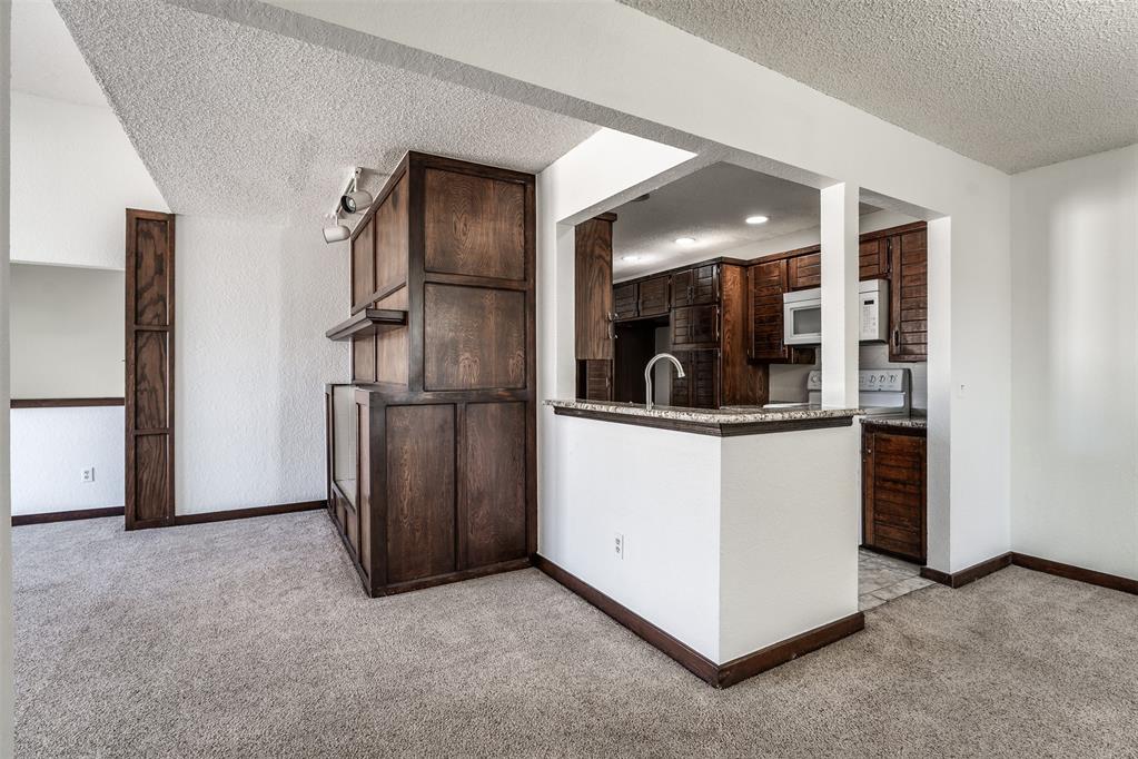 9693 Grissom Drive