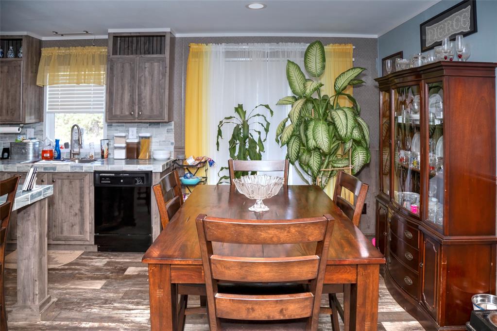 1044 County Road 1530