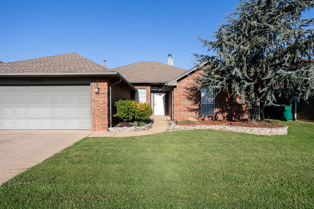 17917 Chestnut Oak Drive