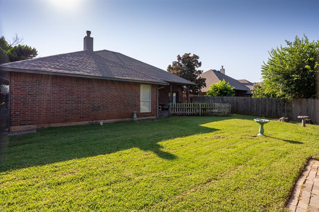 17917 Chestnut Oak Drive