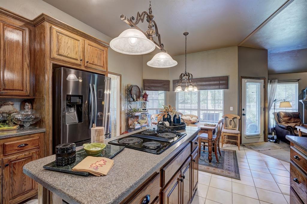 1808 Coopers Hawk Court