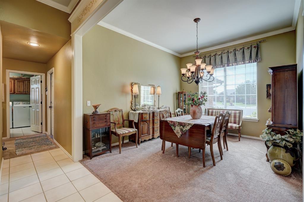 1808 Coopers Hawk Court