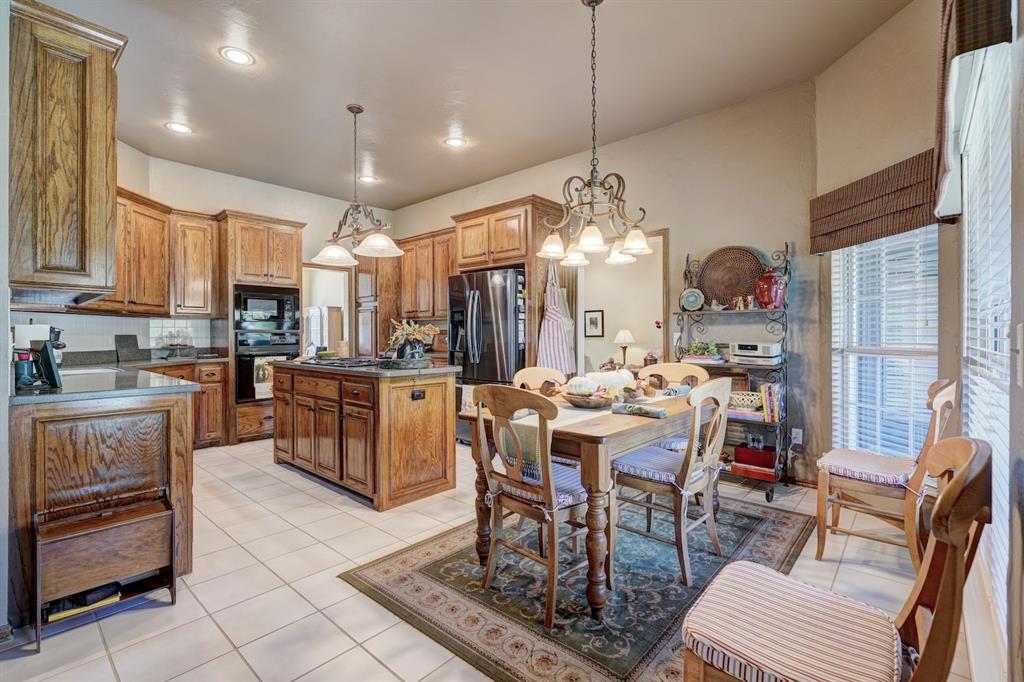 1808 Coopers Hawk Court