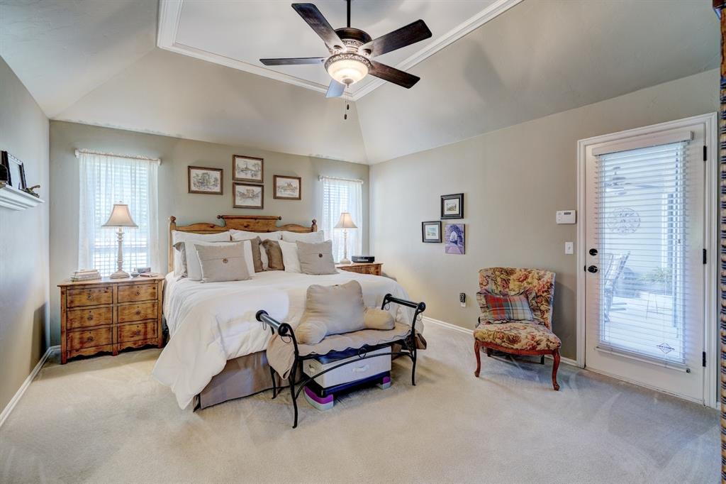 1808 Coopers Hawk Court