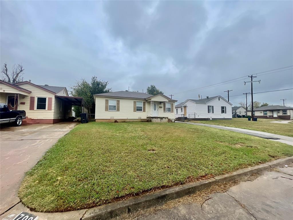 704 NE 31st Street