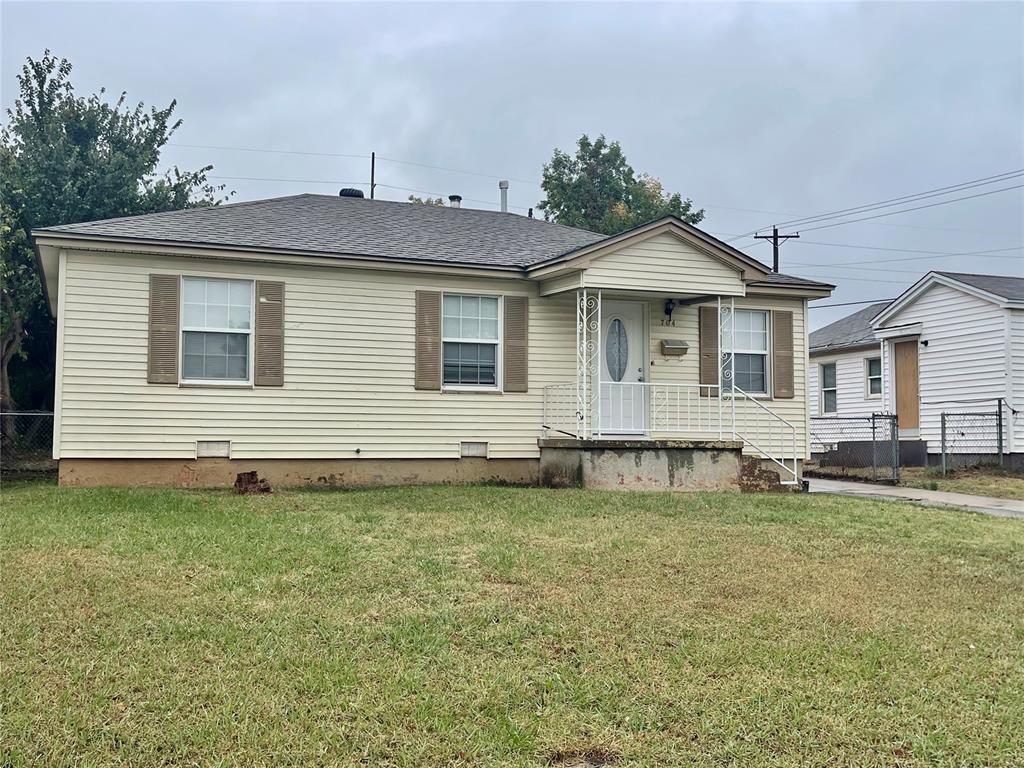 704 NE 31st Street