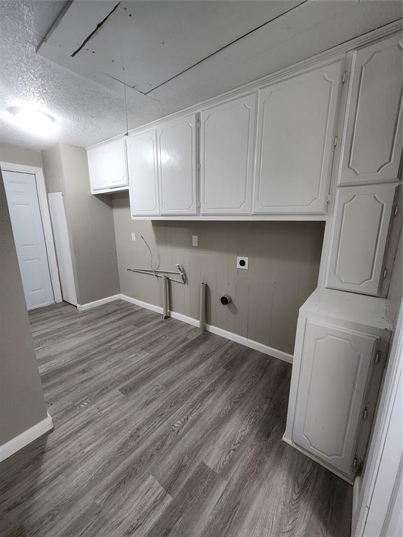 884 NW 15th Street