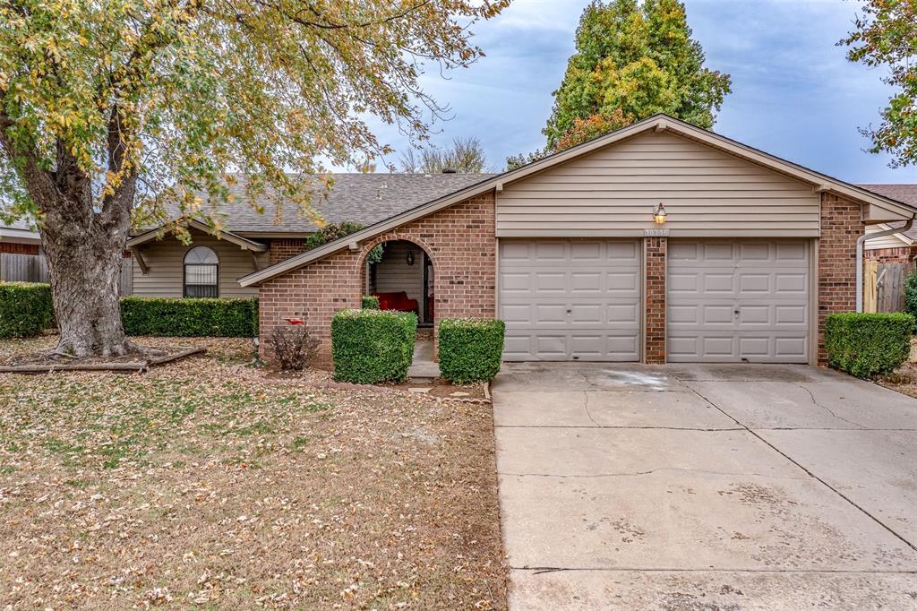 10316 Fairfax Lane
