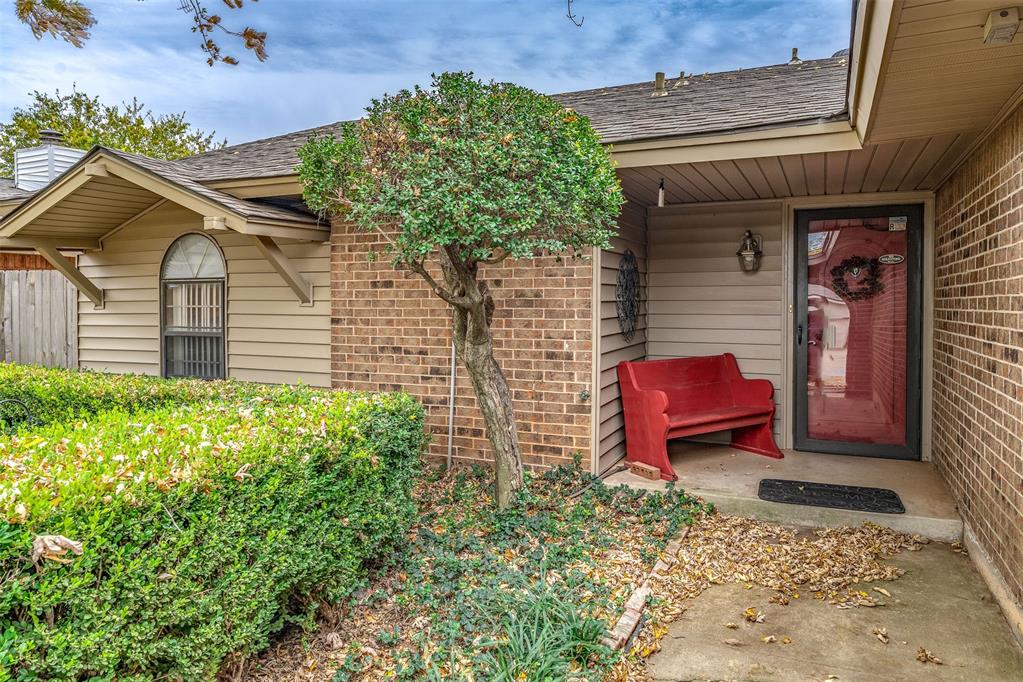 10316 Fairfax Lane