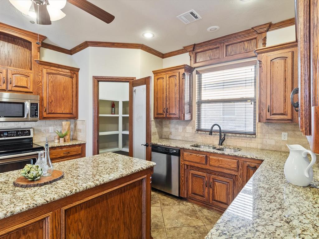 10904 Kristin Court