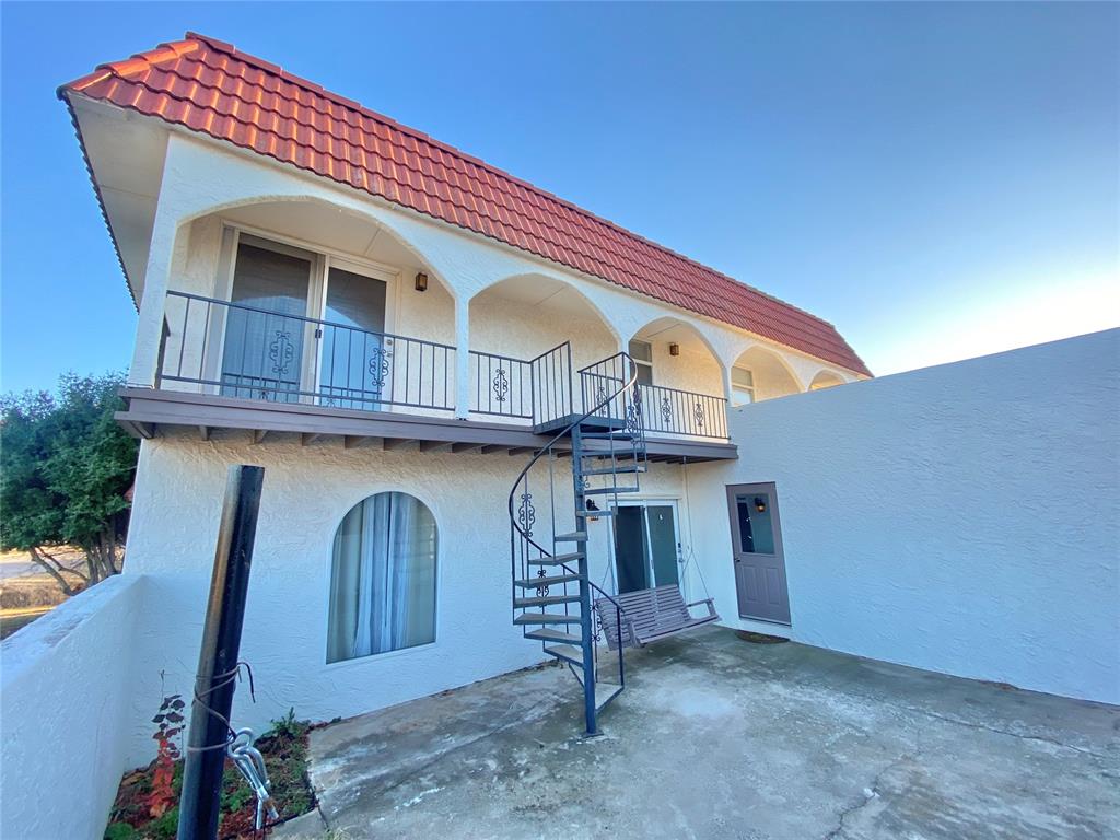 8200 NW 114th Street