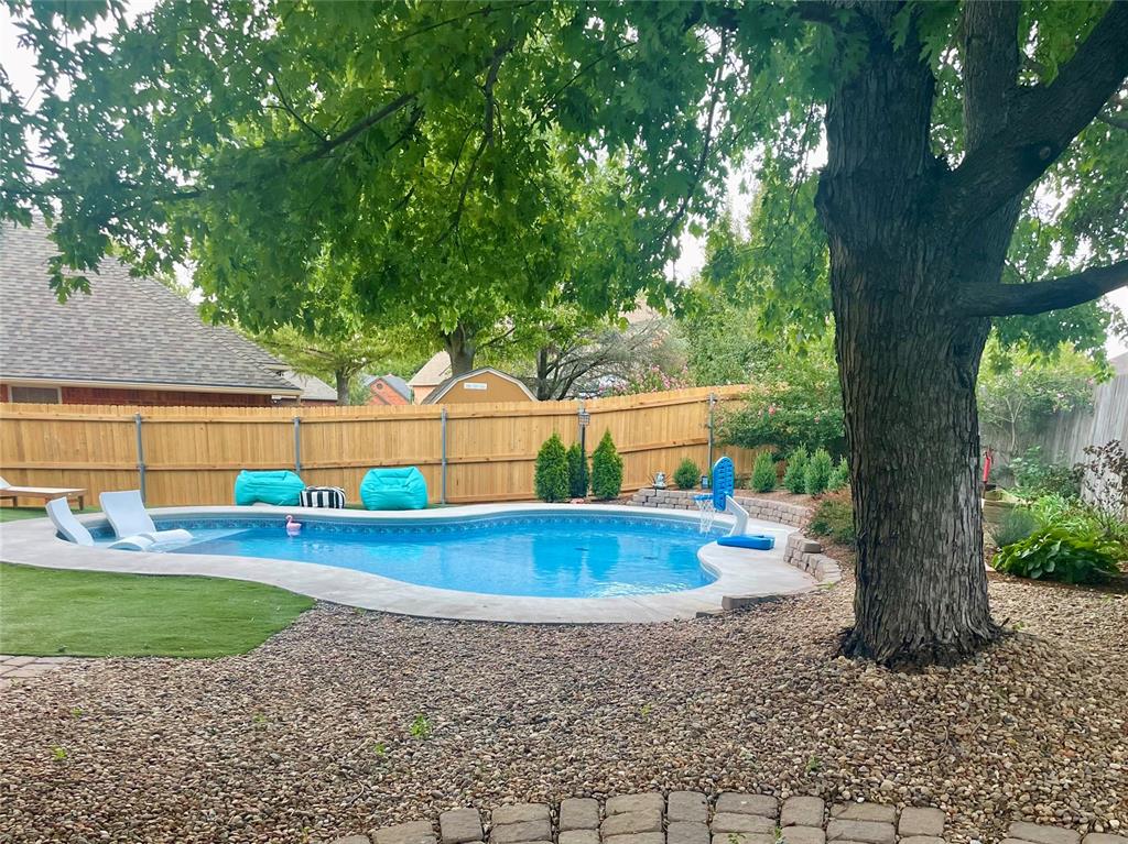 1608 Kingsgate Court