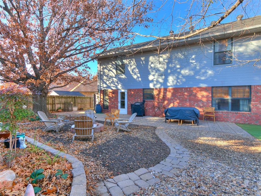 1608 Kingsgate Court