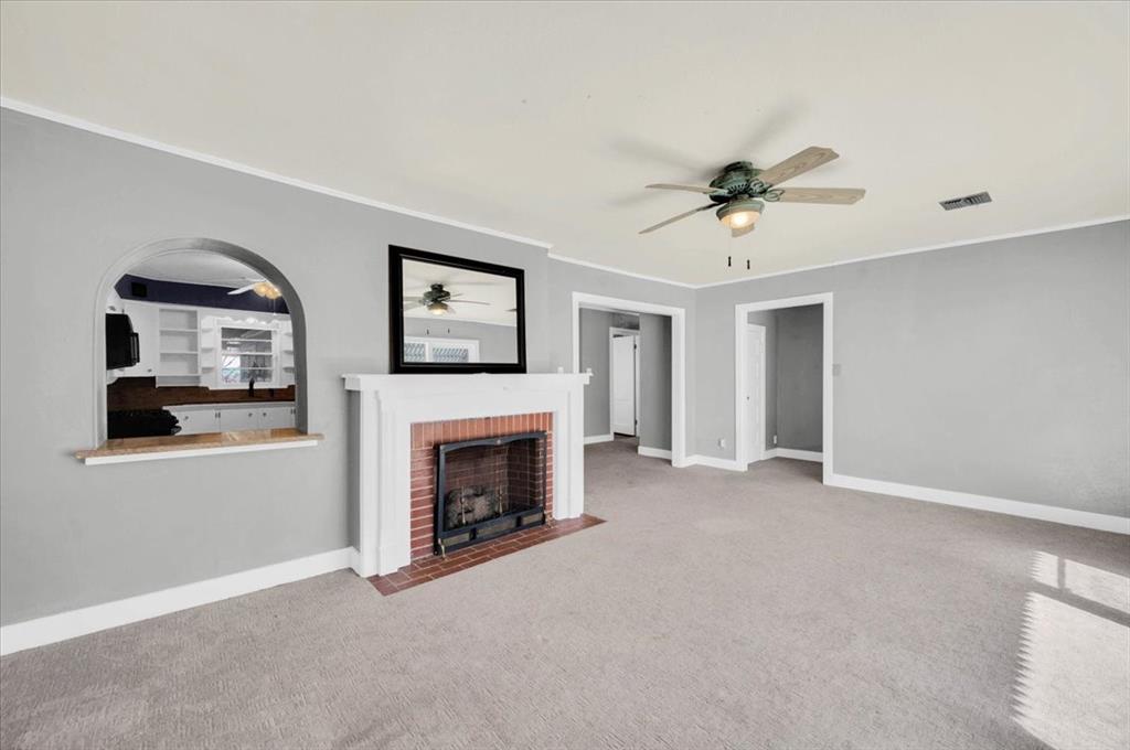 1611 4th ave SW Avenue