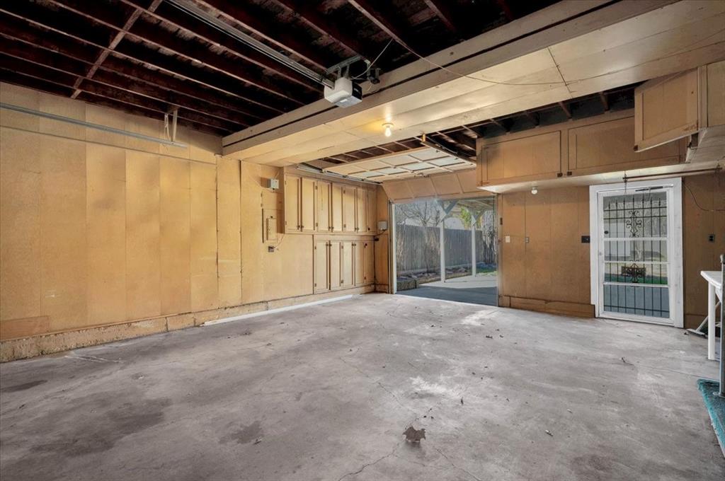 1611 4th ave SW Avenue