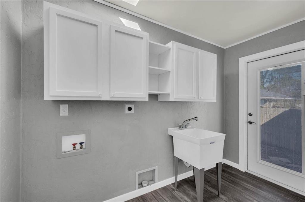 1611 4th ave SW Avenue