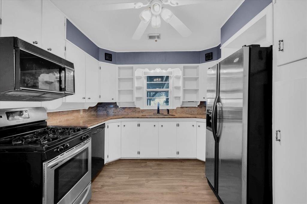 1611 4th ave SW Avenue