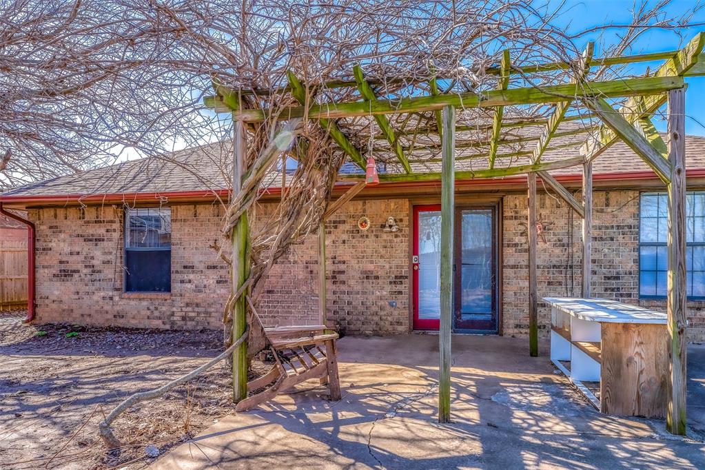 1721 Eagle Nest Drive
