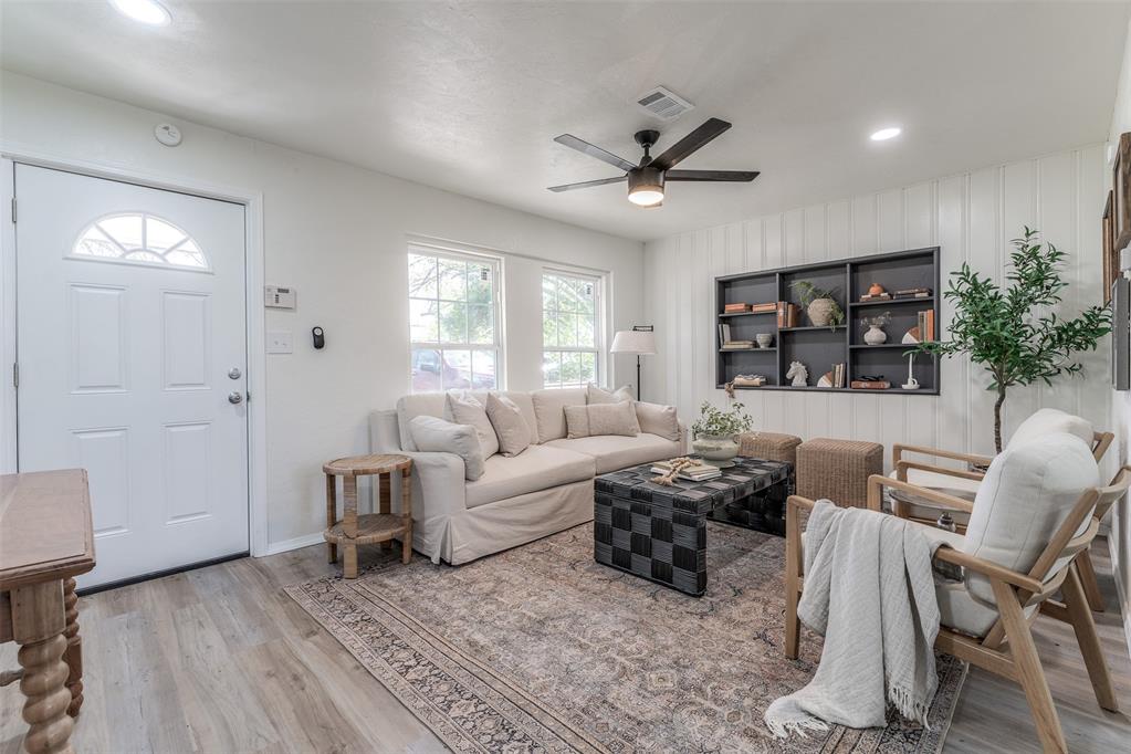 1509 NE 43rd Street