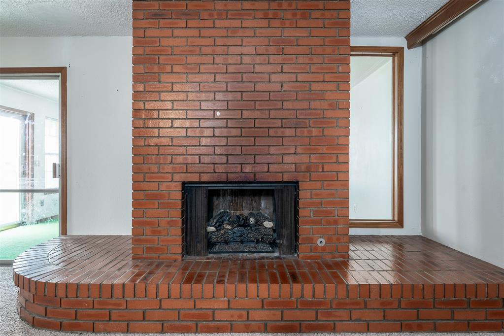 2544 SW 86th Street