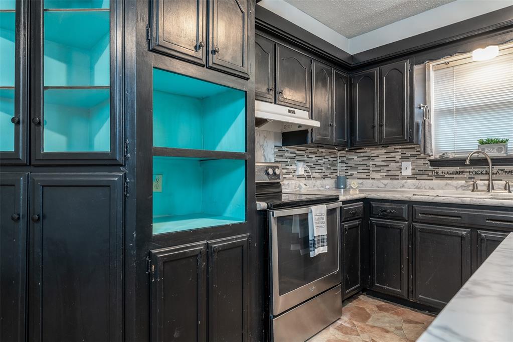 2544 SW 86th Street