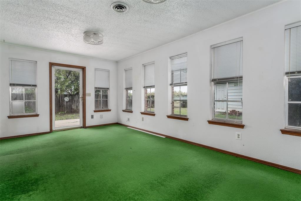 2544 SW 86th Street