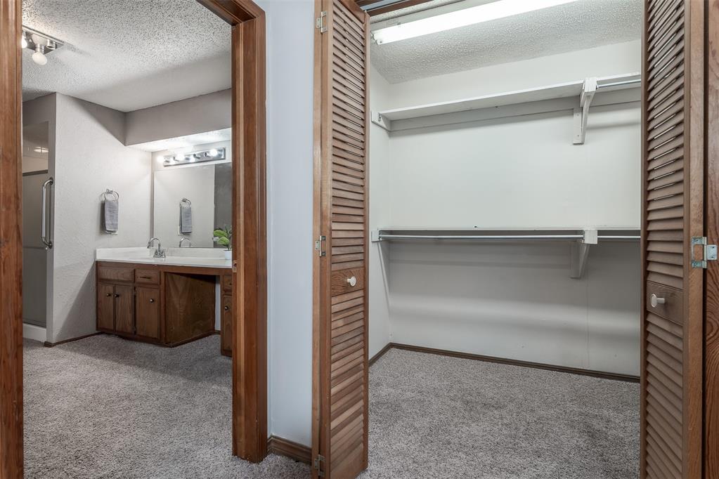 2544 SW 86th Street