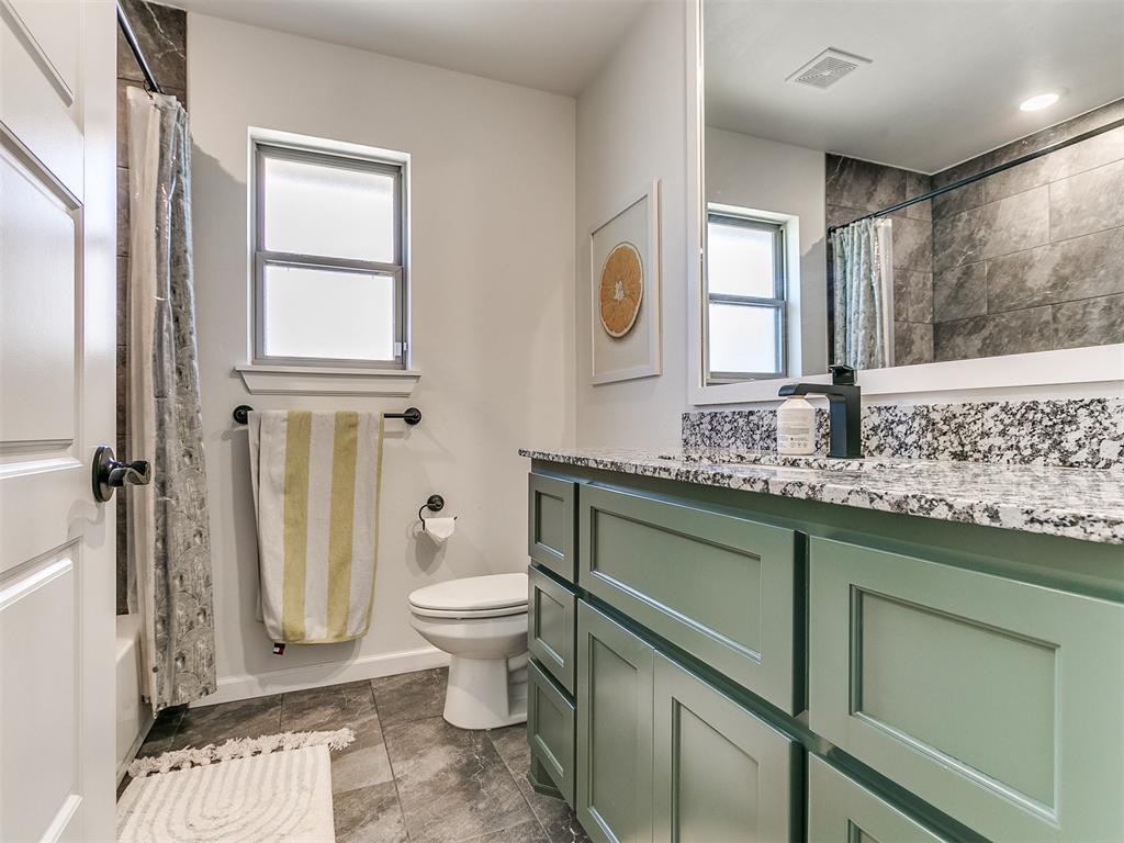 2821 Hazel Hollow