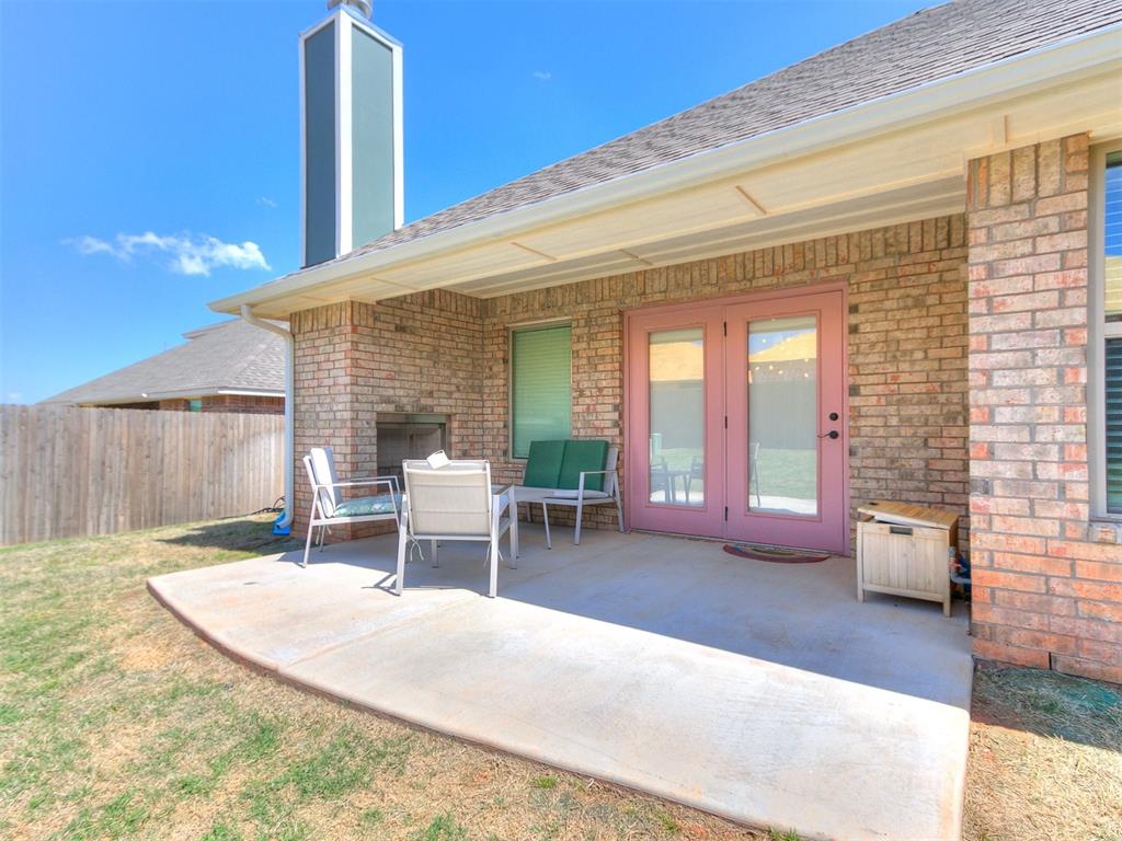 2821 Hazel Hollow