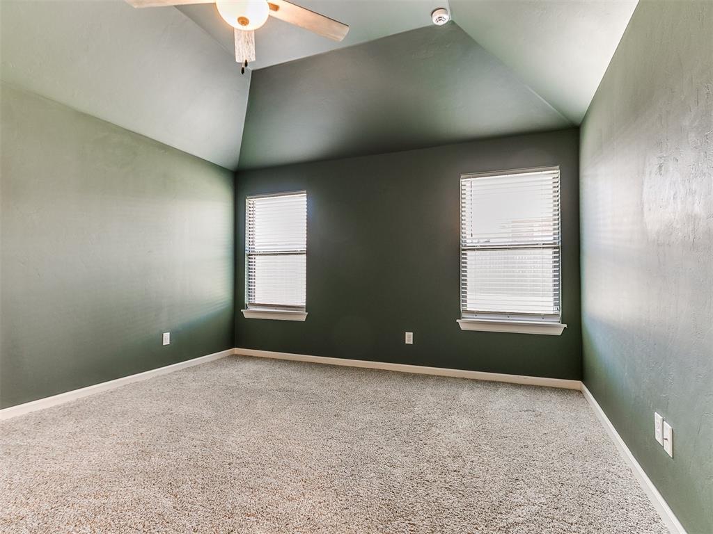 2821 Hazel Hollow