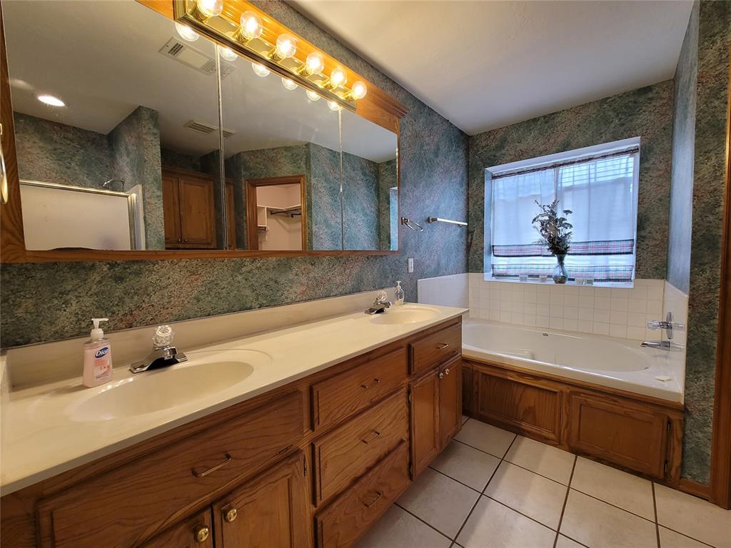 13125 Buckeye Court