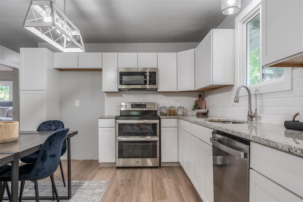 1454 NE 16th Terrace