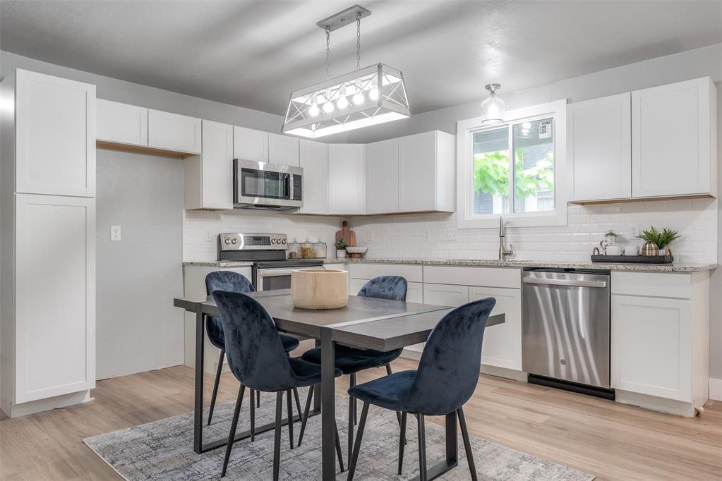 1454 NE 16th Terrace