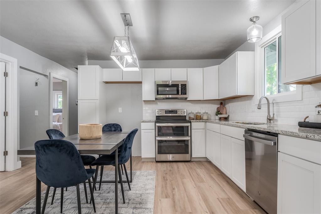 1454 NE 16th Terrace
