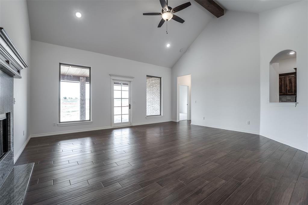 2434 Canyon Circle